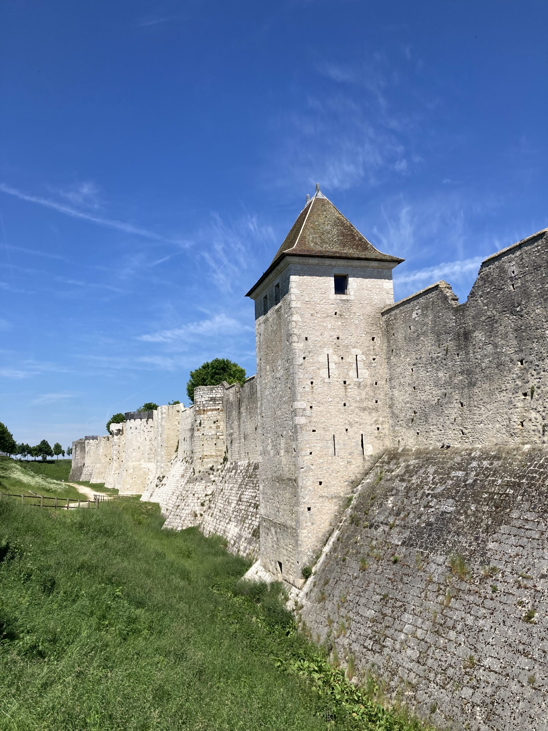 Provins